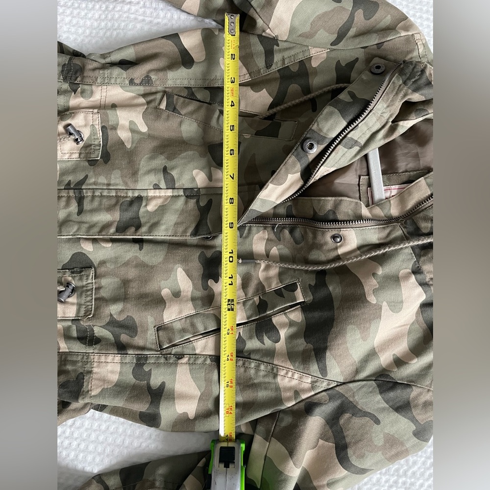 Levi’s Camo Jacket - image 6